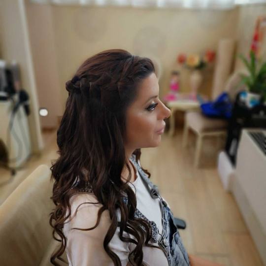 Bibi beauty centar #beograd Make-up / šminkanje Profesionalno šminkanje + svečana frizura - za ma