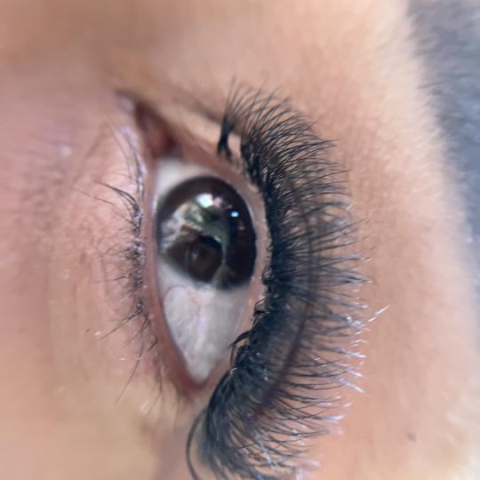 Golden beauty by Mimi usluga