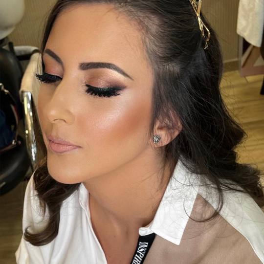 Bibi beauty centar #beograd Make-up / šminkanje Profesionalno šminkanje + veštačke trepavice + s