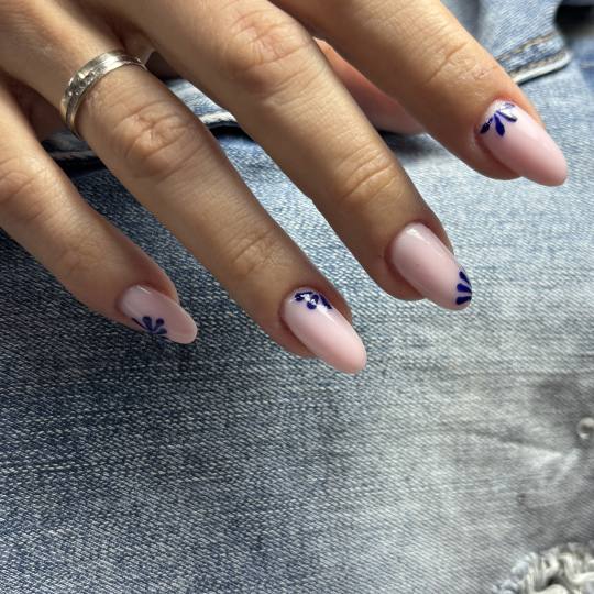 Beauty Code by Nela #novisad Korekcija noktiju Korekcija noktiju - M dužina
