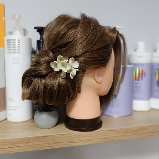 Travijata Donna #novisad Pletenice, kike, punđe Svečana frizura koktel / bridal / royal Svečana f