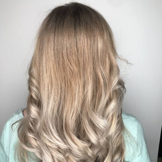 Cut 'n' Go #novisad Pramenovi Pramenovi / balayage - duga kosa