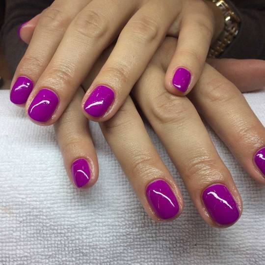 BB Studio #beograd Gel lak gel lak Gel lak + manikir - ruke Lak koji se ne krza, ne ljušti, traje o