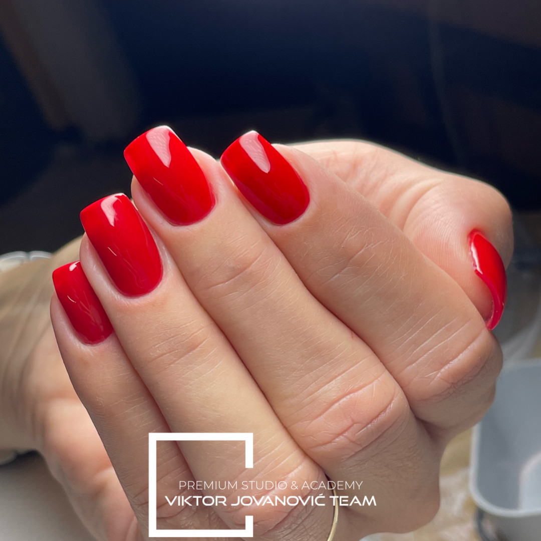 Korekcija noktiju - M velicina - BEAUTY CENTER Viktor Jovanović, Subotica Nadogradnja noktiju Nokti Nadogradnja noktiju, Subotica, Centar