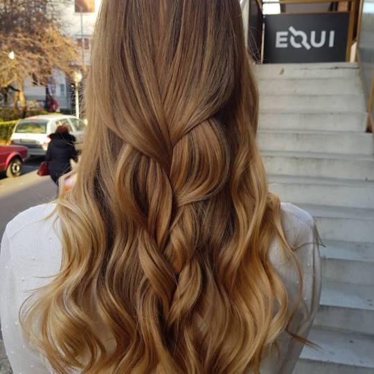 Baroque #beograd Ombre, sombre, balayage Balayage + preliv + feniranje - duga kosa