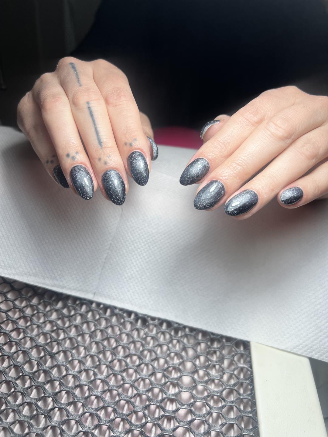 Studio 3S #beograd Ojačavanje noktiju Ojačavanje noktiju gelom