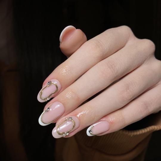 Beautopia #beograd Korekcija noktiju Korekcija gela - S dužina