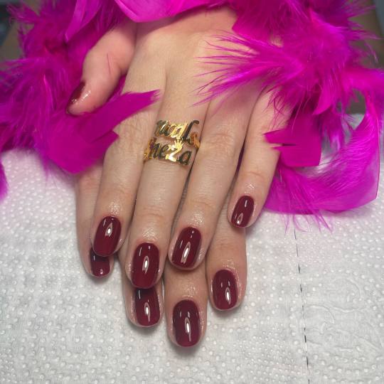 Sneža Nails #beograd Manikir Manikir + ojačavanje noktiju rubber bazom + boja