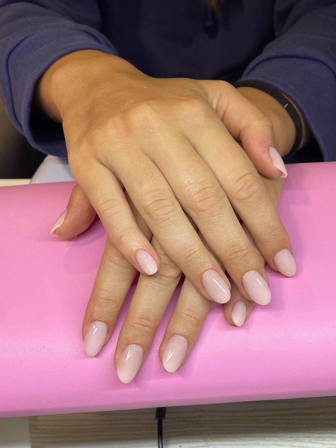 Beauty room Zvezdara #beograd Izlivanje noktiju Izlivanje noktiju gelom - S dužina