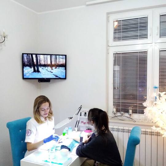 Sonnet beauty concept center #beograd Gel lak Gel lak - ruke Uživajte u manikiru dok ispijate krema