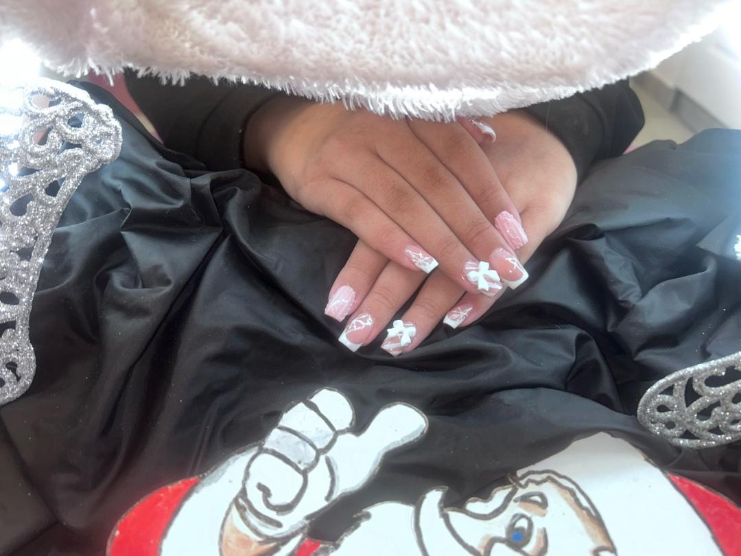 Izlivanje noktiju gelom - M dužina - Žasmen Ženstven, Novi Sad Izlivanje noktiju Nokti Izlivanje noktiju, Novi Sad, Telep, Adice, Bistrica