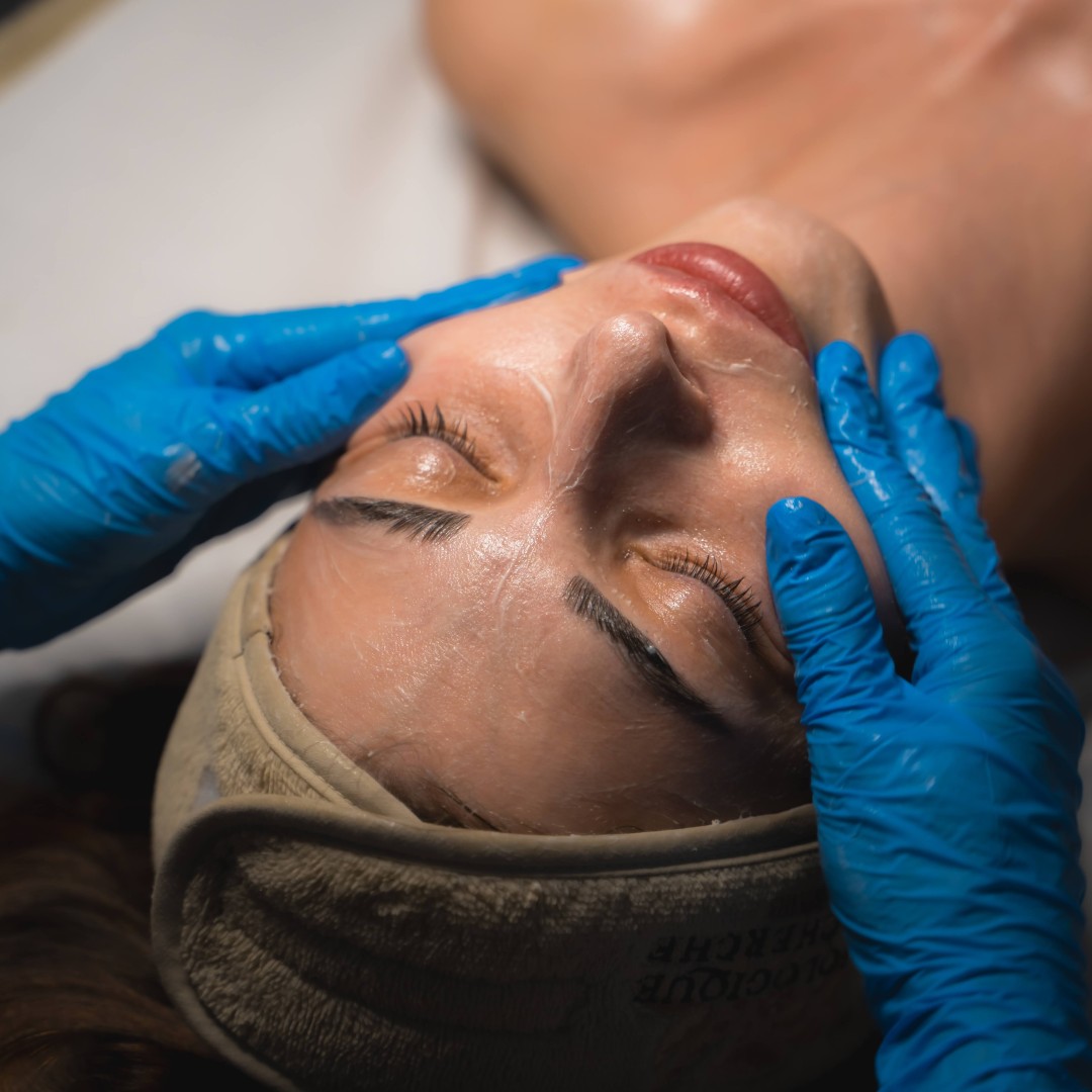 MediBella Aesthetic Dedinje #beograd Tretman lica Ericson Hidraclinique tretman za hidrataciju lica