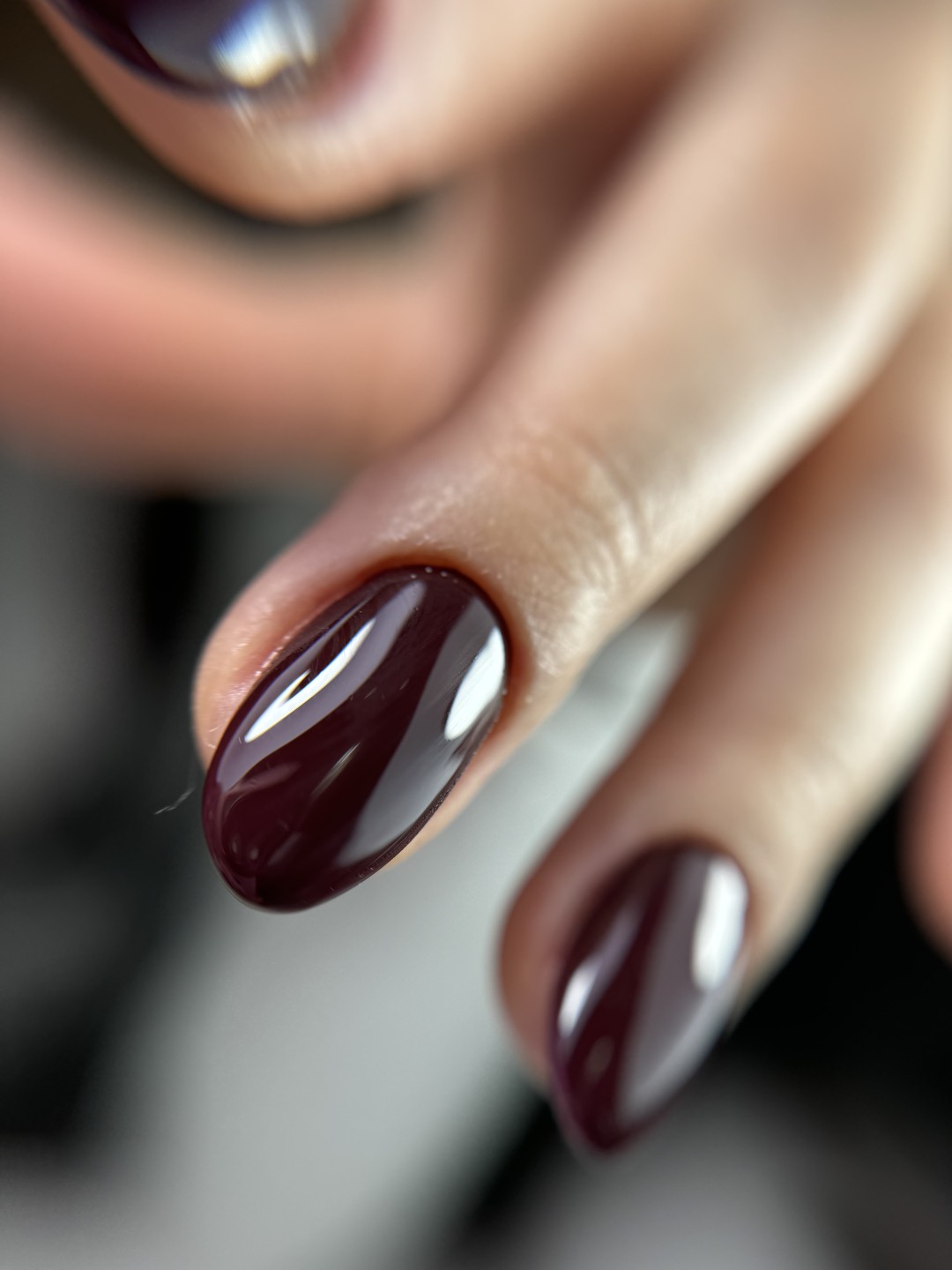 Mademoiselle Beauty #beograd Gel lak Korekcija gel laka - ruke sa aparatnim manikirom