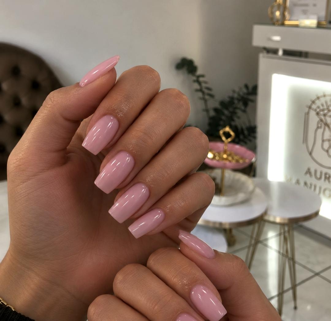 Gel lak - Auréa manucure, Novi Sad Gel lak Nokti Gel lak, Novi Sad, Sajmište, Detelinara, Banatić