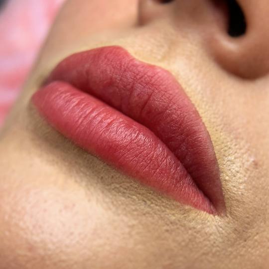 Studio O #novisad Trajna šminka Trajna šminka - akvarel usne