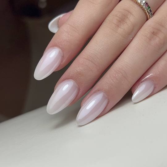 Code beauty factory #beograd Ojačavanje noktiju Gel lak - ruke