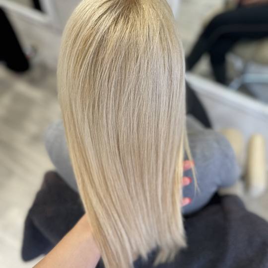 Vortex Beauty Hair - Belvil #beograd Farbanje kose Rezultat nakon popravljanja plave boje, koja je p