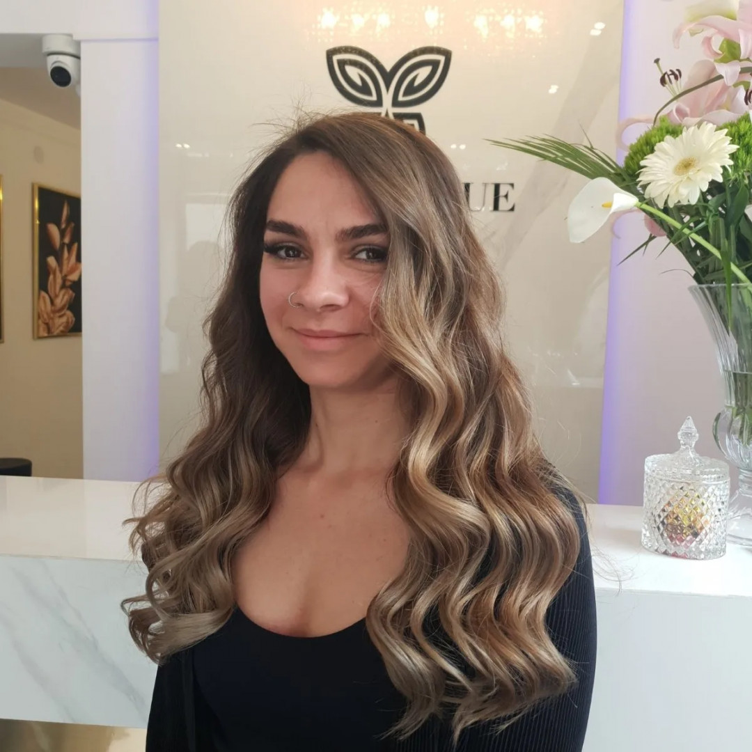 Esthetique Privé #beograd Ombre, sombre, balayage GOLDWELL Balayage + preliv + feniranje - duga kosa