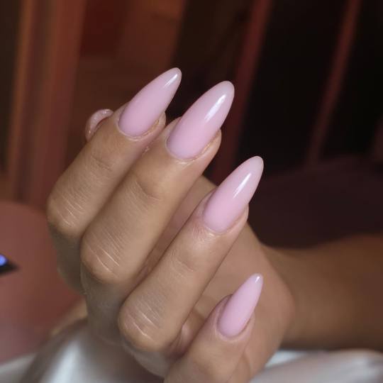 Xenija Beauty Room #beograd Izlivanje noktiju Izlivanje noktiju dual tipsama - L dužina