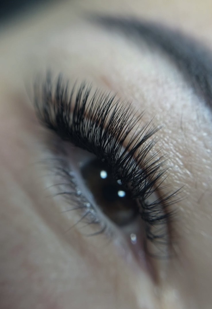 Nadogradnja trepavica - ruski volumen - Super stil Marija, Zrenjanin Nadogradnja trepavica Lice Nadogradnja trepavica, Zrenjanin, Centar