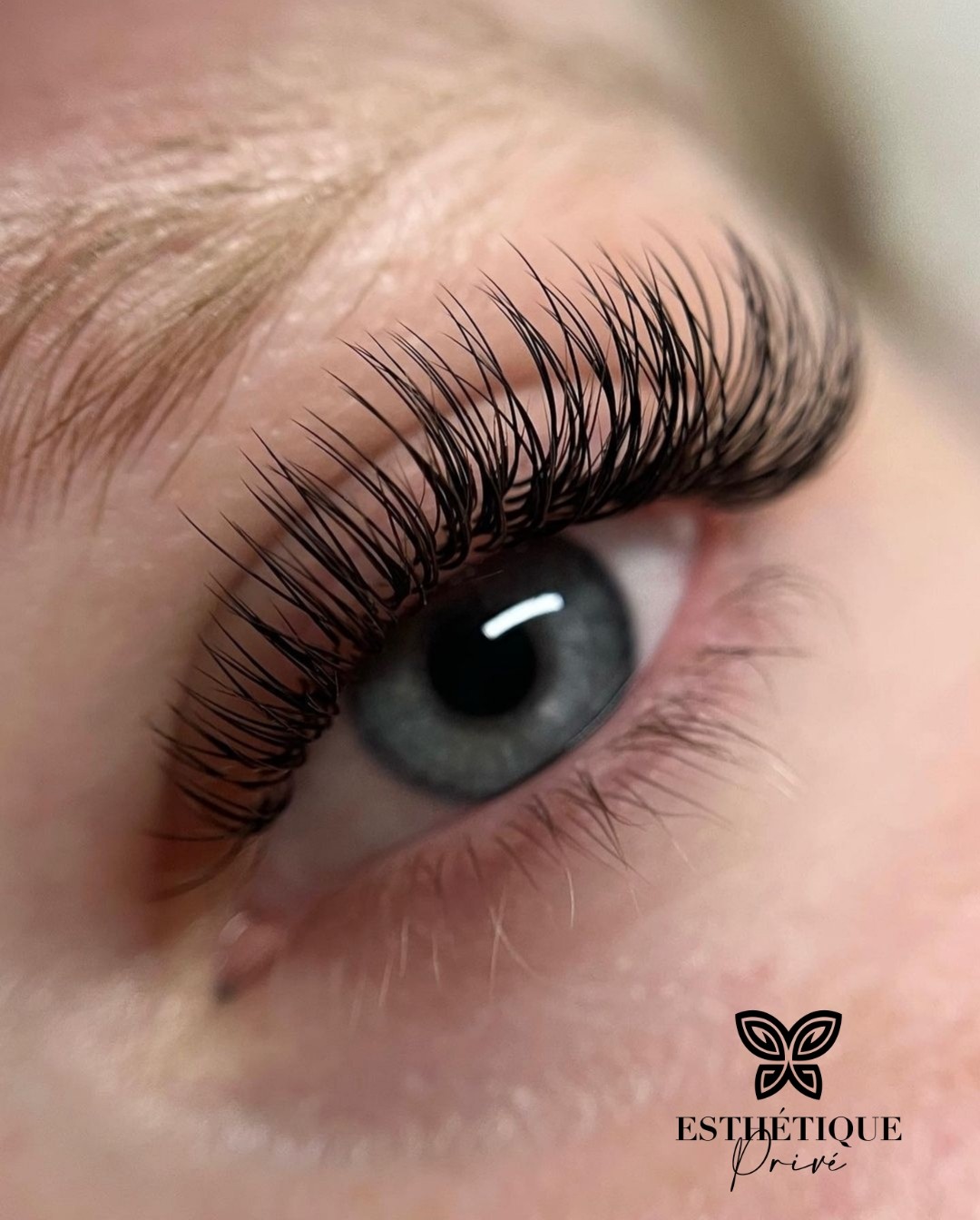 Esthetique Privé #beograd Nadogradnja trepavica Nadogradnja svilenih trepavica - 1 na 1