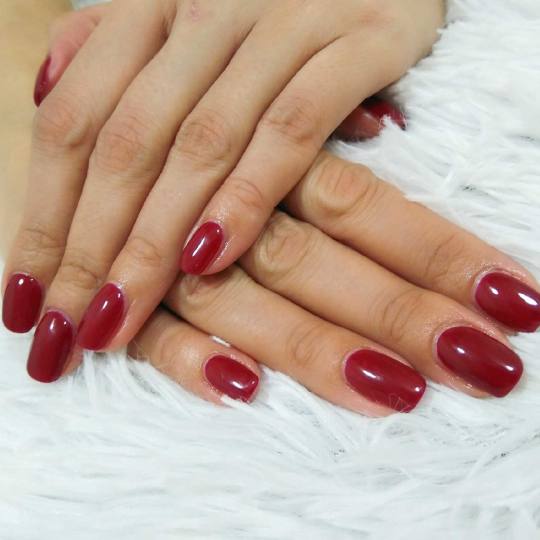 Diamond 555 #beograd Gel lak Gel Lak Gel lak U cenu je uključeno skidanje prethodnog gel laka ukoli