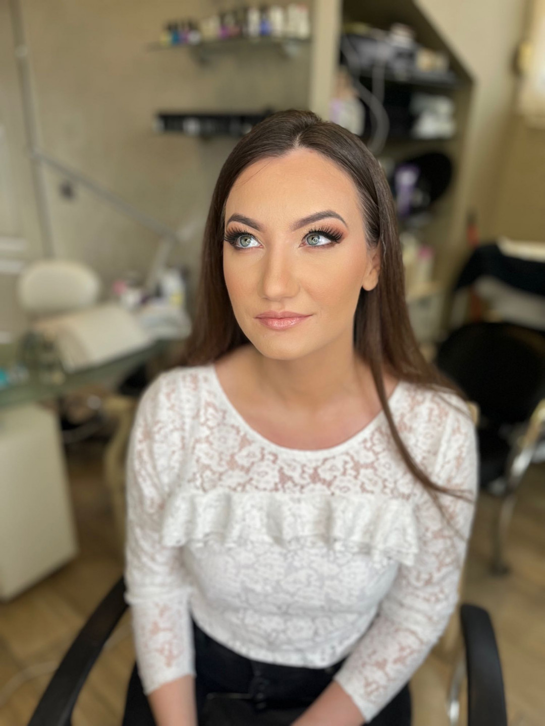 Bibi beauty centar #beograd Make-up / šminkanje Profesionalno šminkanje + veštačke trepavice