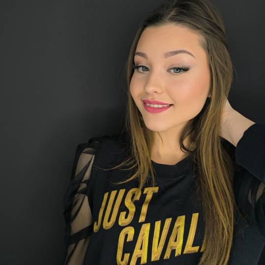 ElenA Studio #novisad Make-up / šminkanje Profesionalno šminkanje Profesionalno šminkanje za sve 