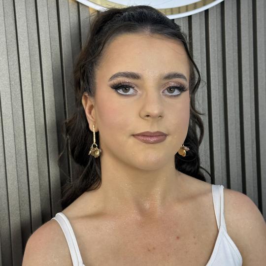 Princess beauty #nis Make-up / šminkanje Profesionalno šminkanje + veštačke trepavice