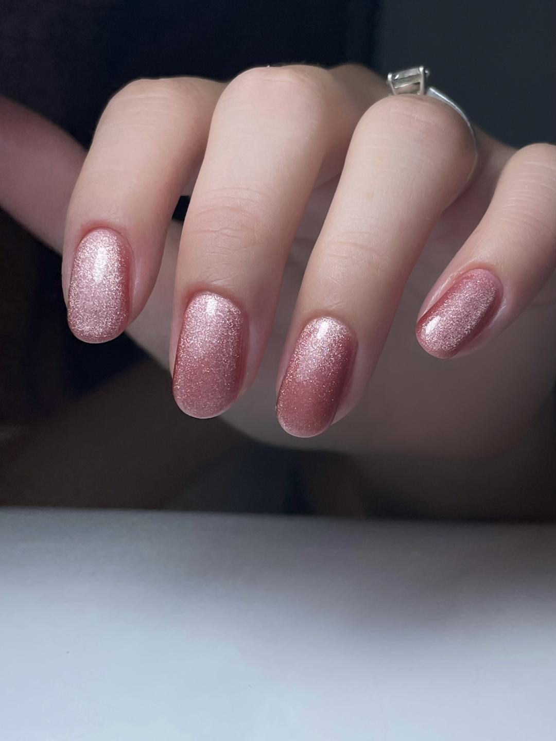 Gel lak / rubber baza - Nails Studio, Beograd Ojačavanje noktiju Nokti Ojačavanje noktiju, Beograd, Banovo brdo