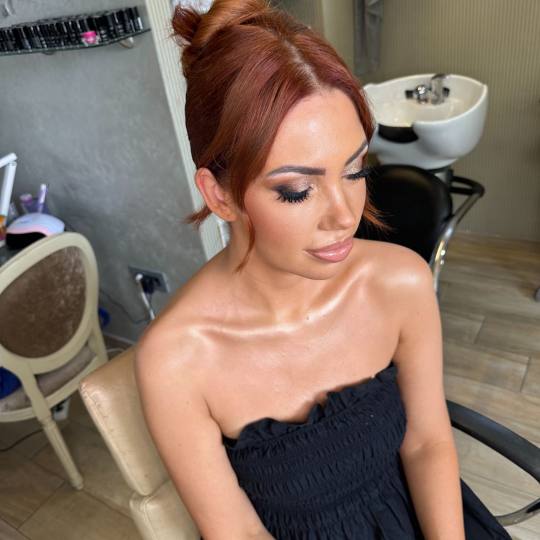 Bibi beauty centar #beograd Make-up / šminkanje Profesionalno šminkanje + veštačke trepavice + s