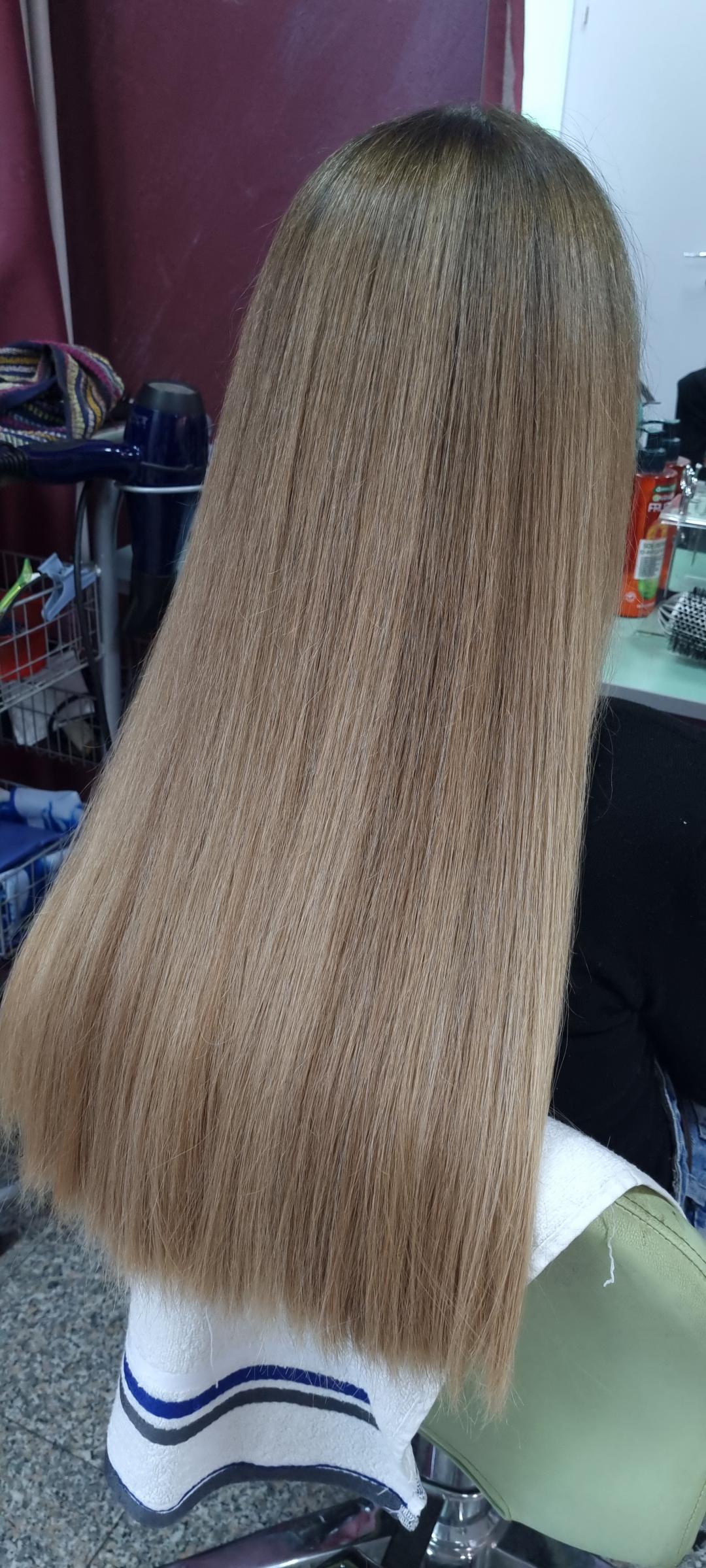 Studio M&J #beograd Farbanje kose Farbanje cele dužine - ekstra duga kosa