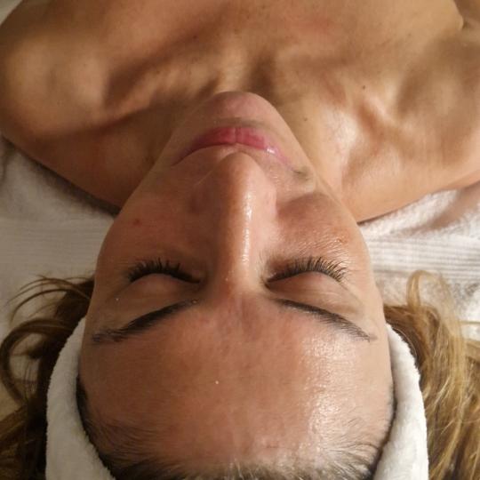 Glow Holistic Studio #beograd Tretman lica Thalgo tretman lica algama Silicium lift Thalgo proizvodi