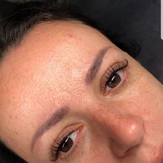 Miss Lash #beograd Trepavice Nadogradnja trepavica - tehnika 1 na 1 Omiljena metoda kod devojaka 1:1