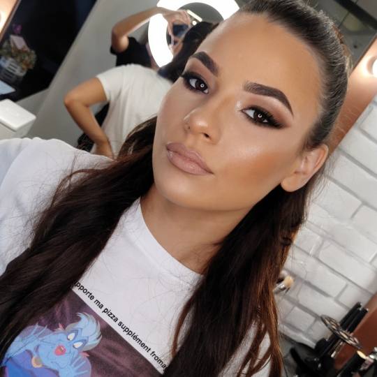Gloss studio #nis Make-up / šminkanje Profesionalno šminkanje