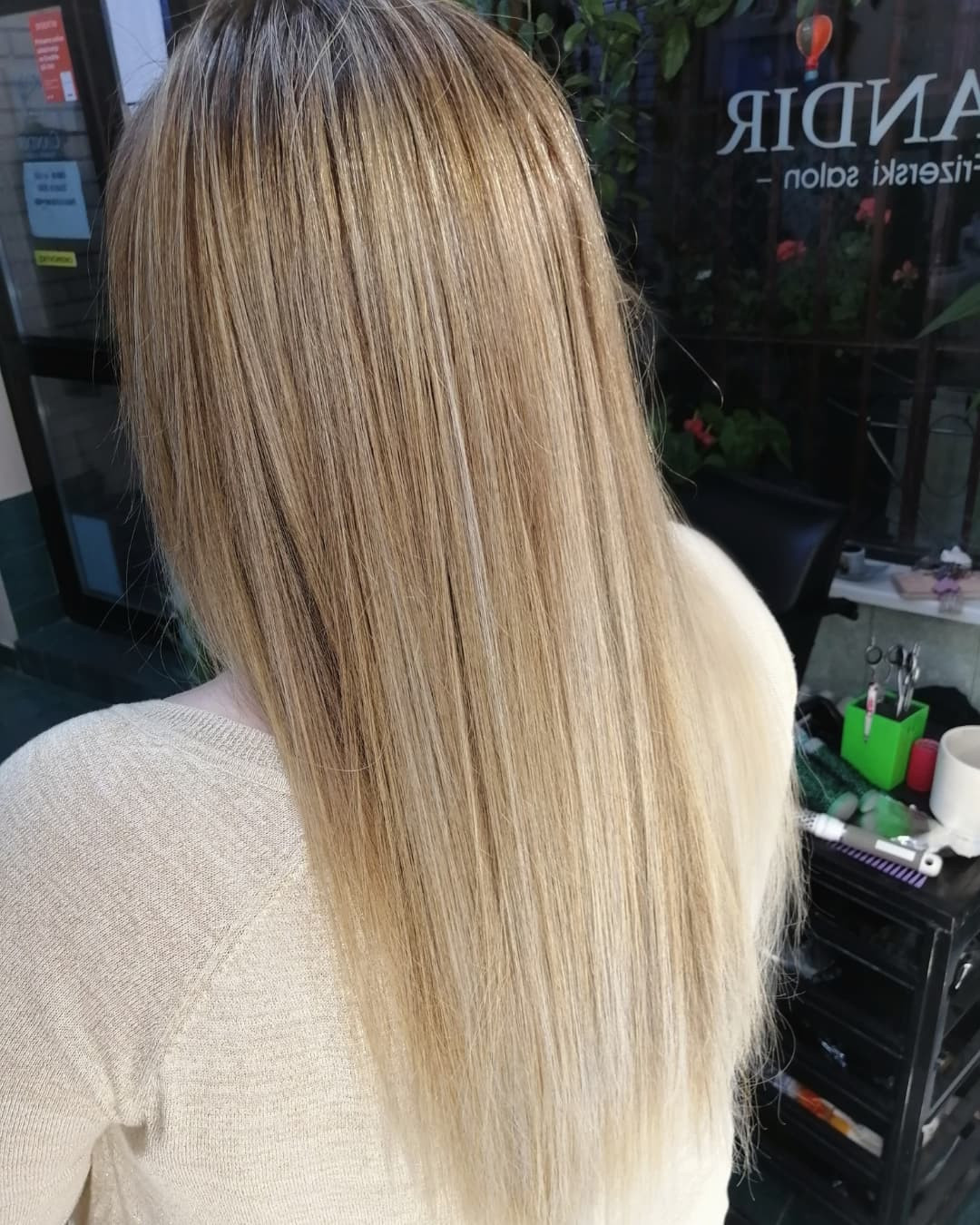 Balayage - Candy S, Novi Sad Ombre, sombre, balayage Frizerski saloni Ombre, sombre, balayage, Novi Sad, Sajmište, Detelinara, Banatić