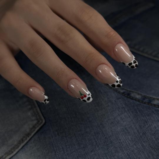 Beauty Code by Nela #novisad Korekcija noktiju Korekcija noktiju - M dužina