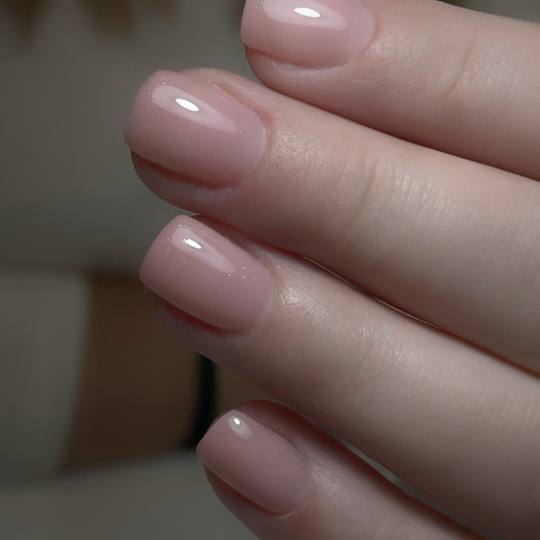 Nails Studio #beograd Izlivanje noktiju Izlivanje noktiju gelom - S dužina