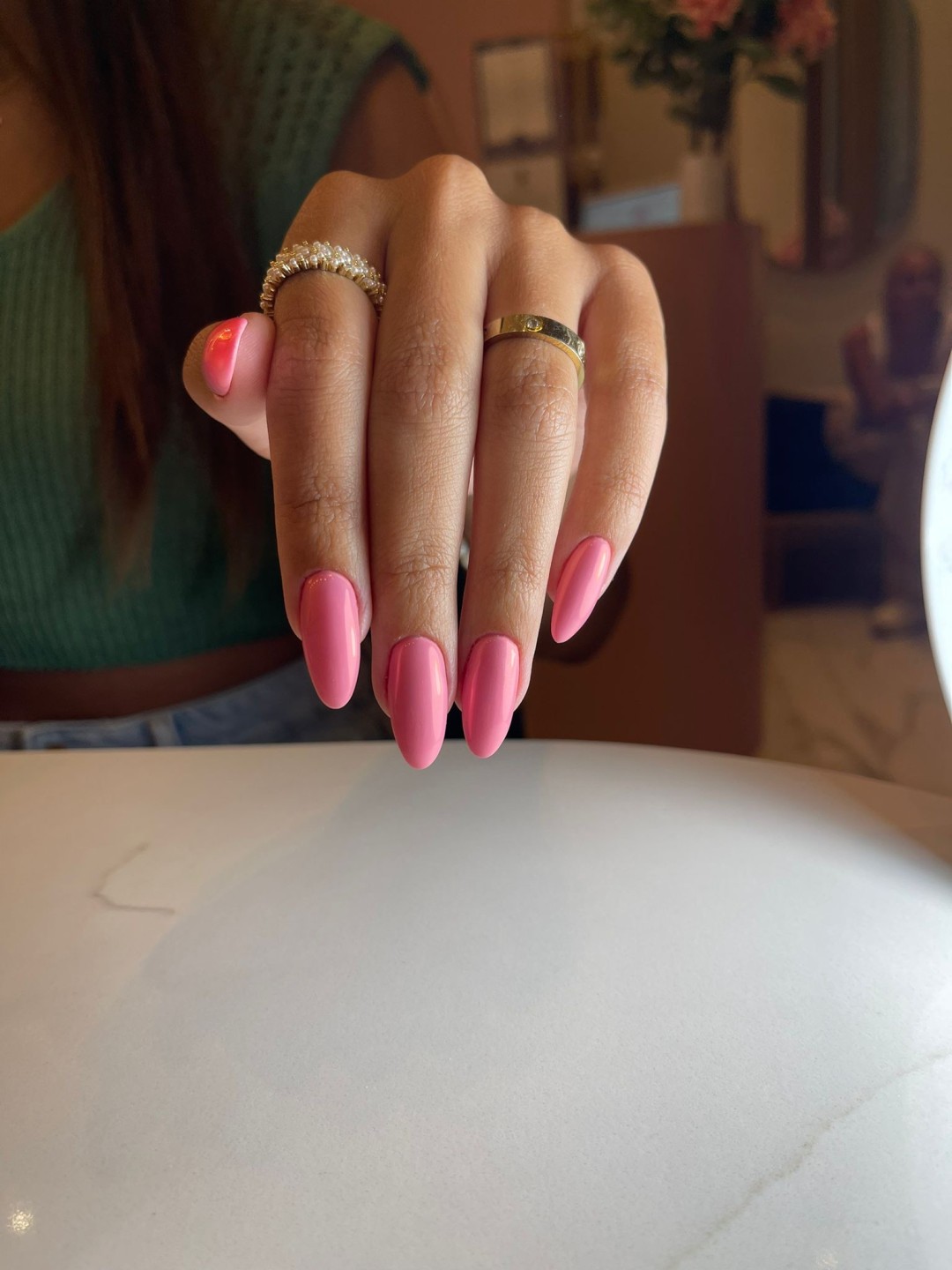 Lavish Nail and Cosmetics Lounge #beograd Manikir Manikir + gel lak