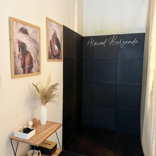 Studio Modesty - T - Almond #beograd