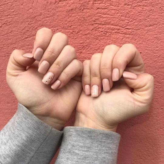 D&D Beauty Center #beograd Gel lak Gel lak - ruke