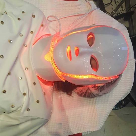 Grossi cosmetic #beograd Svetlosna terapija