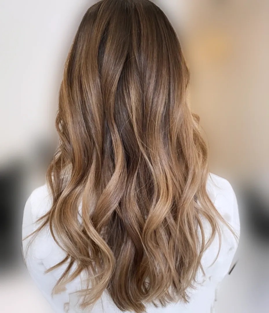 Emaleon #stara-pazova Ombre, sombre, balayage Balayage - duga kosa+šišanje i feniranje