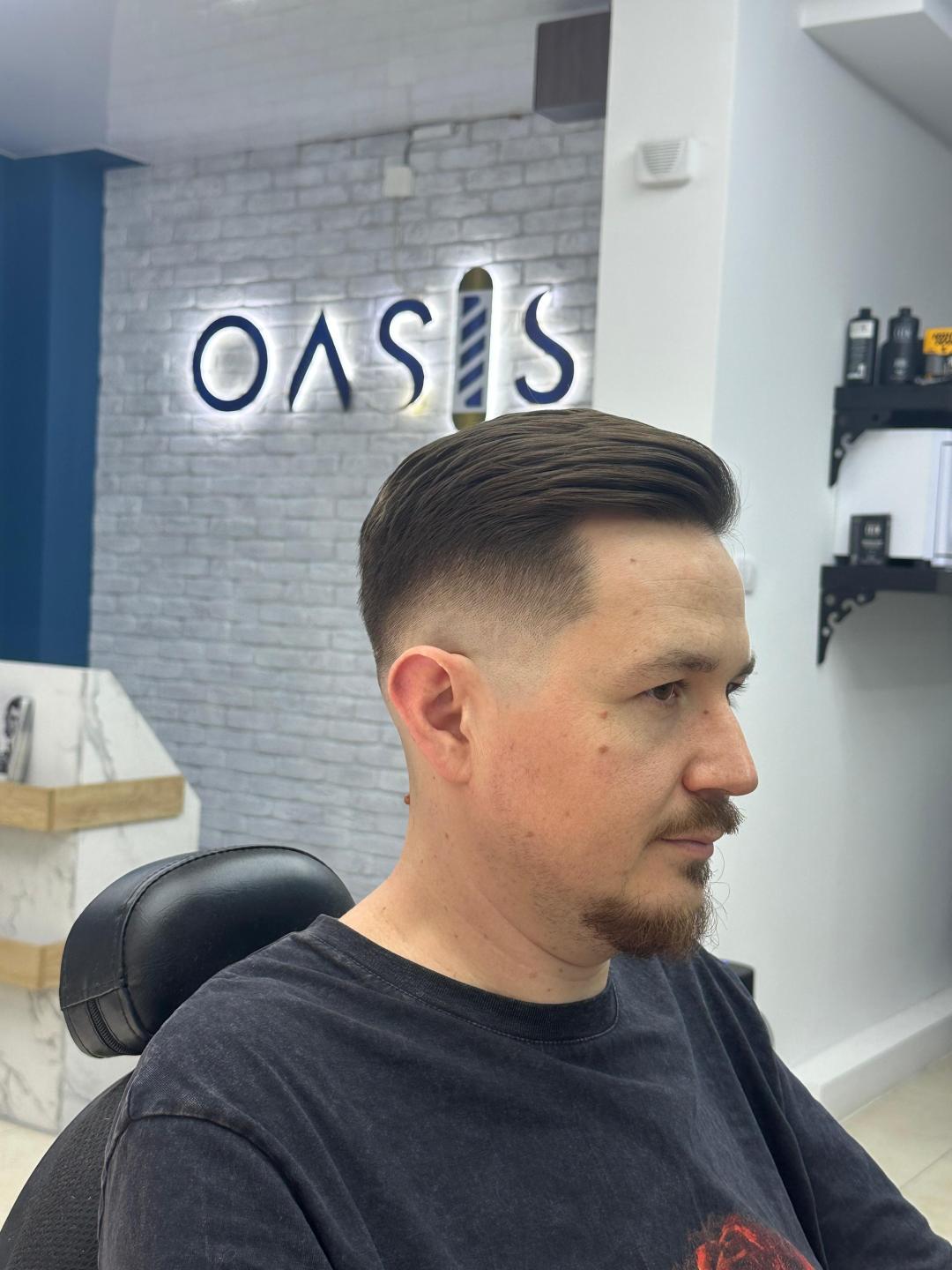 Oasis Cutting Lounge, Beograd LookBook