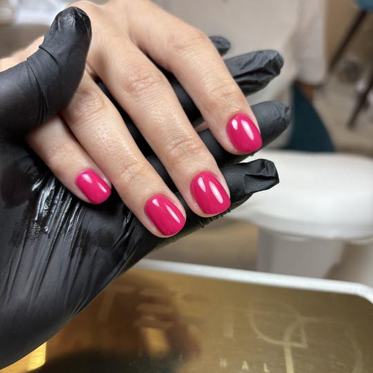 Empire Studio 034 #kragujevac Gel lak Gel lak - ruke