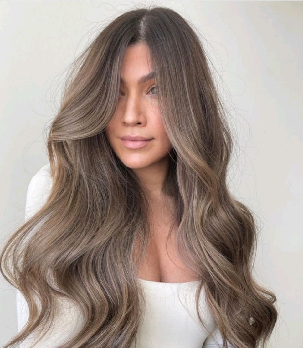 Esthetique Privé #beograd Feniranje i stilizovanje BALAYAGE + preliv +feniranje