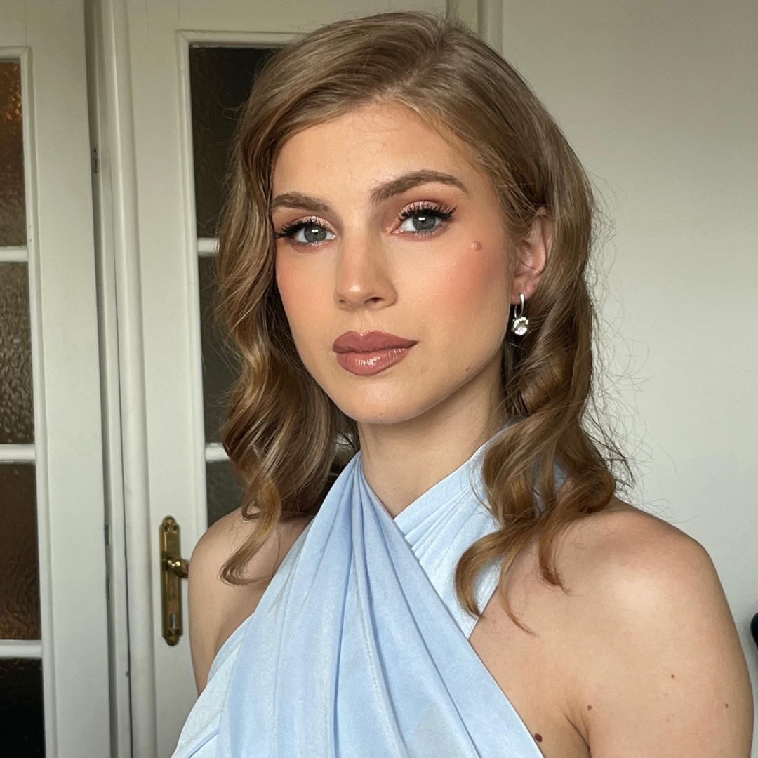 Violeta Beauty Centar #beograd Make-up / šminkanje Profesionalno šminkanje + veštačke trepavice