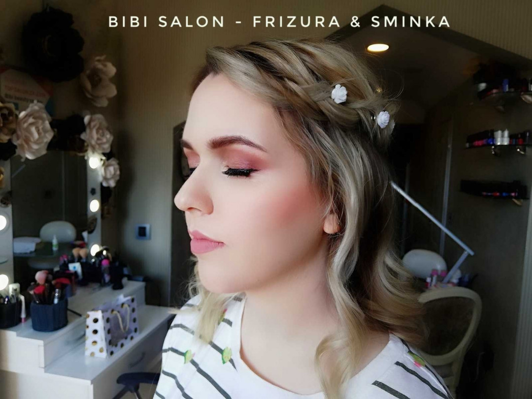 Bibi beauty centar #beograd Make-up / šminkanje Profesionalno šminkanje + veštačke trepavice + svečana frizura
