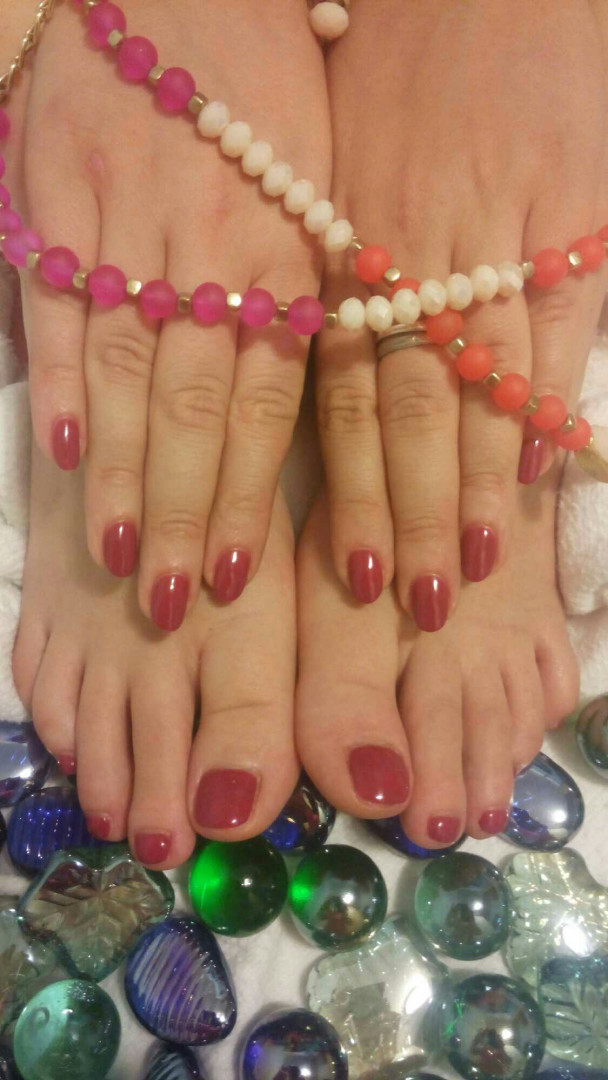 Unique Touch #beograd Estetski pedikir Estetski pedikir + gel lak