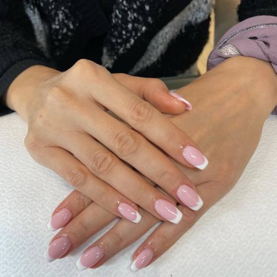 Bibi beauty centar #beograd Izlivanje noktiju Izlivanje noktiju gelom - kratki nokti izlivanje by Bi